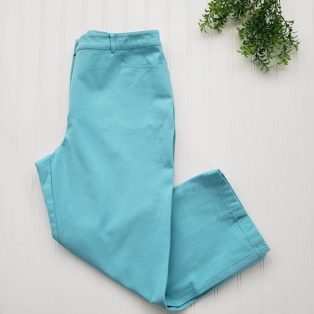 St John Sport by Marie Gray Crop Jeans Aqua Blue size 10 Stretch